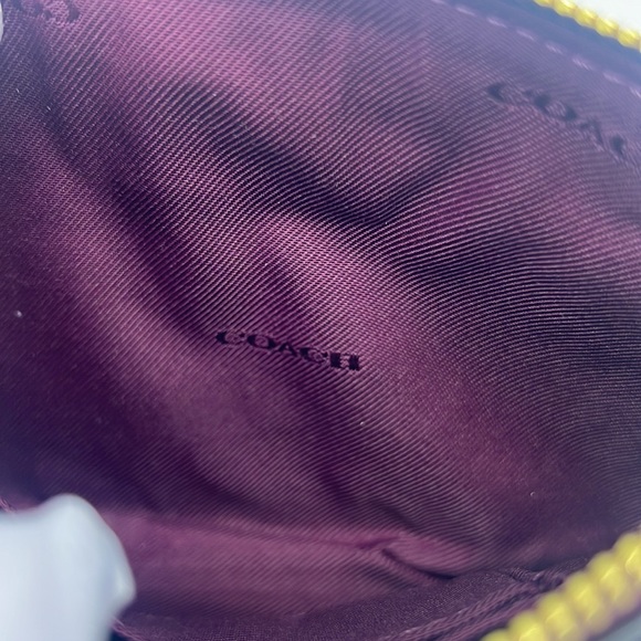 Coach Small Wristlet B4/Deep Berry - Picture 9 of 16